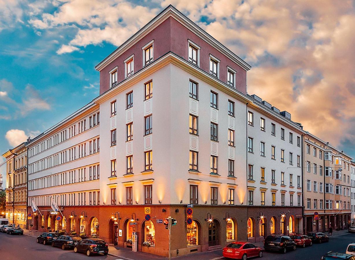 Отель Radisson Blu Aleksanteri Hotel, 4*