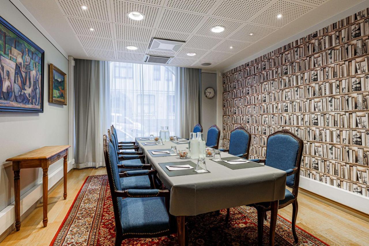 Radisson Blu Aleksanteri Hotel, Hotel